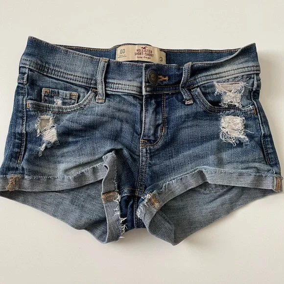 Hollister Shorts - Picture 1 of 5